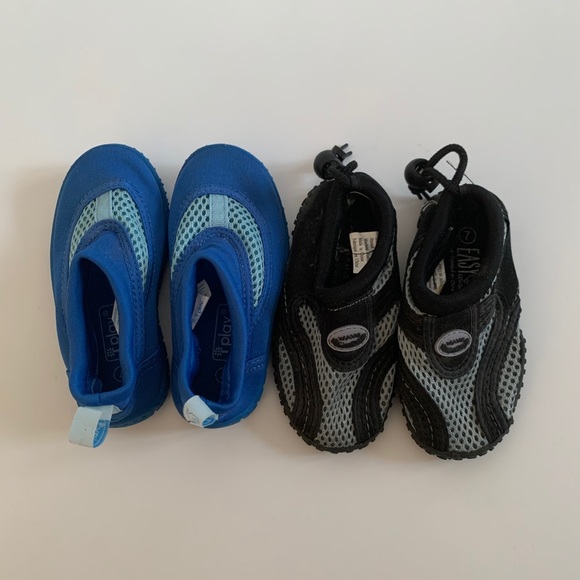 Watershoes Bundle (2 Pack) Size 7 - Picture 2 of 3